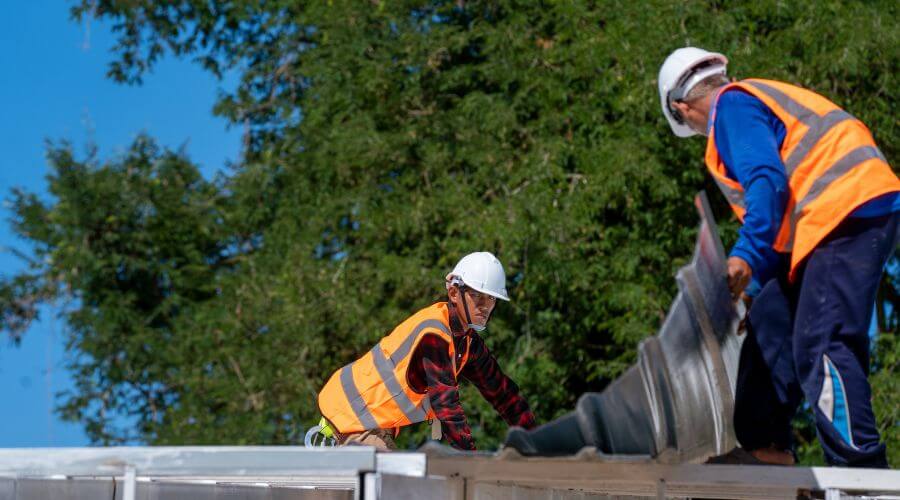 Professional new roof installation services in Centreville, MI